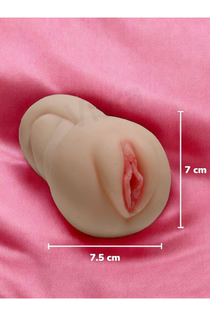 Realistik Vajina Mastürbatör 15 cm 517 gr – Esnek Yumuşak Doku – 5 Adet Kayganlaştırıcı ile Birlikte